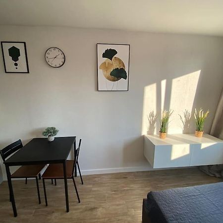 New Apartment With Magnificent View Varşovia Exterior foto