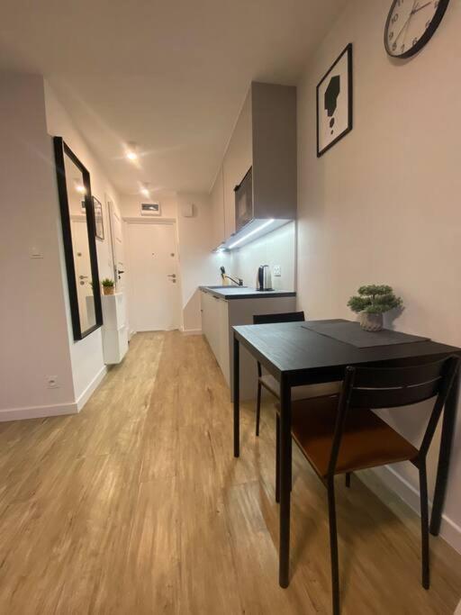 New Apartment With Magnificent View Varşovia Exterior foto